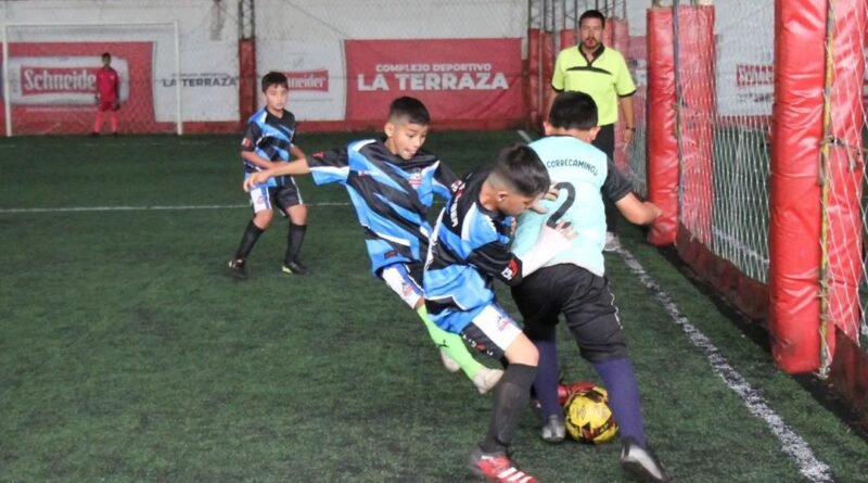 La Liga Municipal de fútbol infantil definió a sus campeones